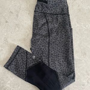 Lululemon Leggings 23”